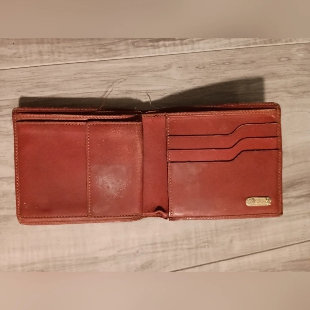 Fendi Wallet Purse Bifold Pecan Green Brown Woman Authentic Used